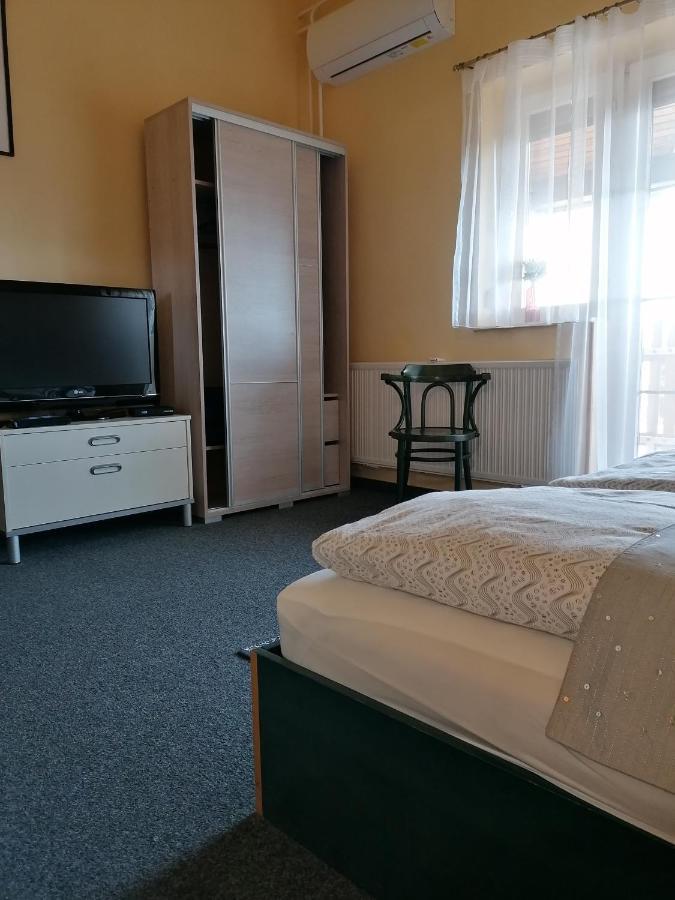 Bianco Lejlighed Sopron Eksteriør billede