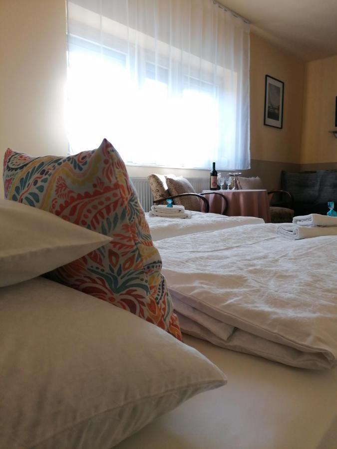 Bianco Lejlighed Sopron Eksteriør billede